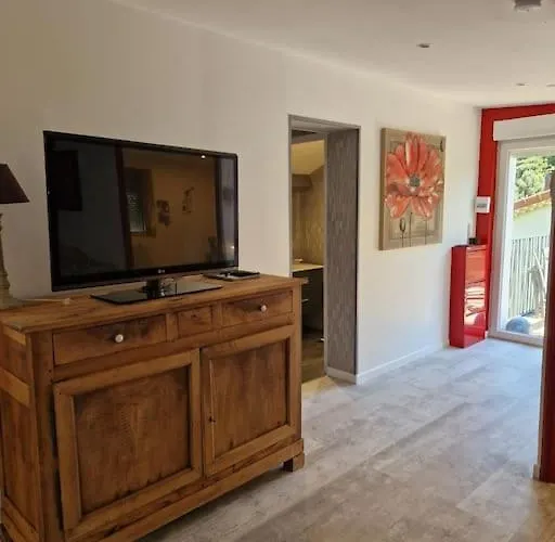 Le Coutelier Apartment *